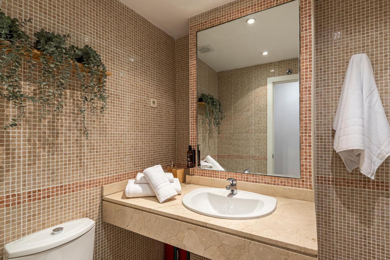 Bnbholder II Santiago Bernabeu Apartment Madrid Exterior photo